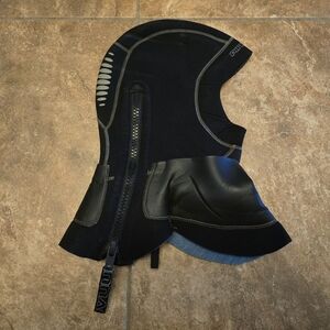 Black | PINNACLE | Merino Zippered 7MM Drysuit Hood